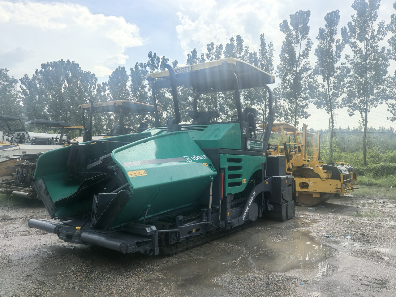 VOGELE 1880-3L - Asphalt paver: picture 4 VOGELE 1880-3L - Asphalt paver: picture 4