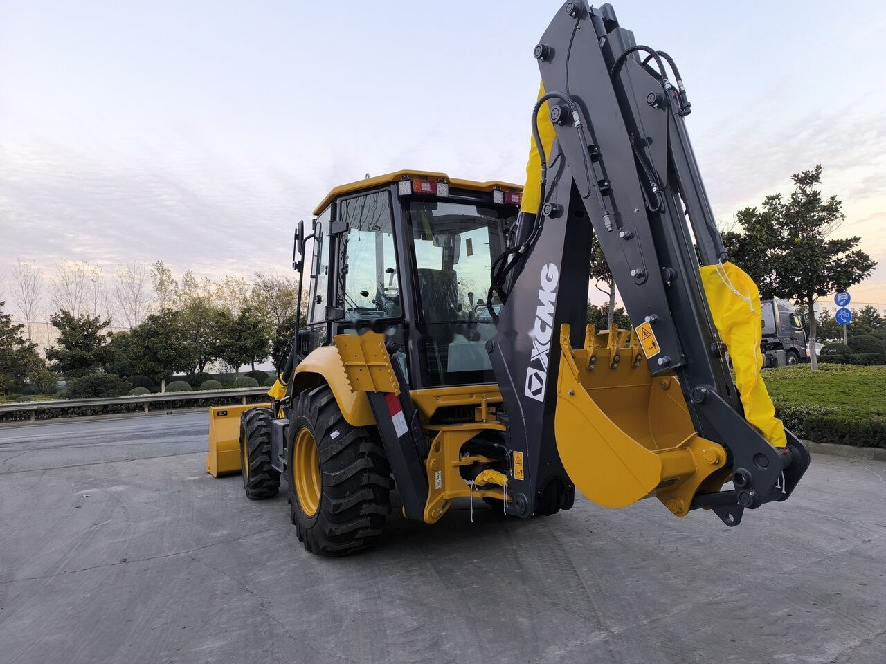 XCMG XC870K New machine - Backhoe loader: picture 2 XCMG XC870K New machine - Backhoe loader: picture 2