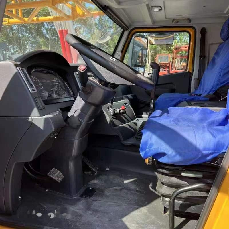 XCMG XCT25 - Mobile crane: picture 2 XCMG XCT25 - Mobile crane: picture 2