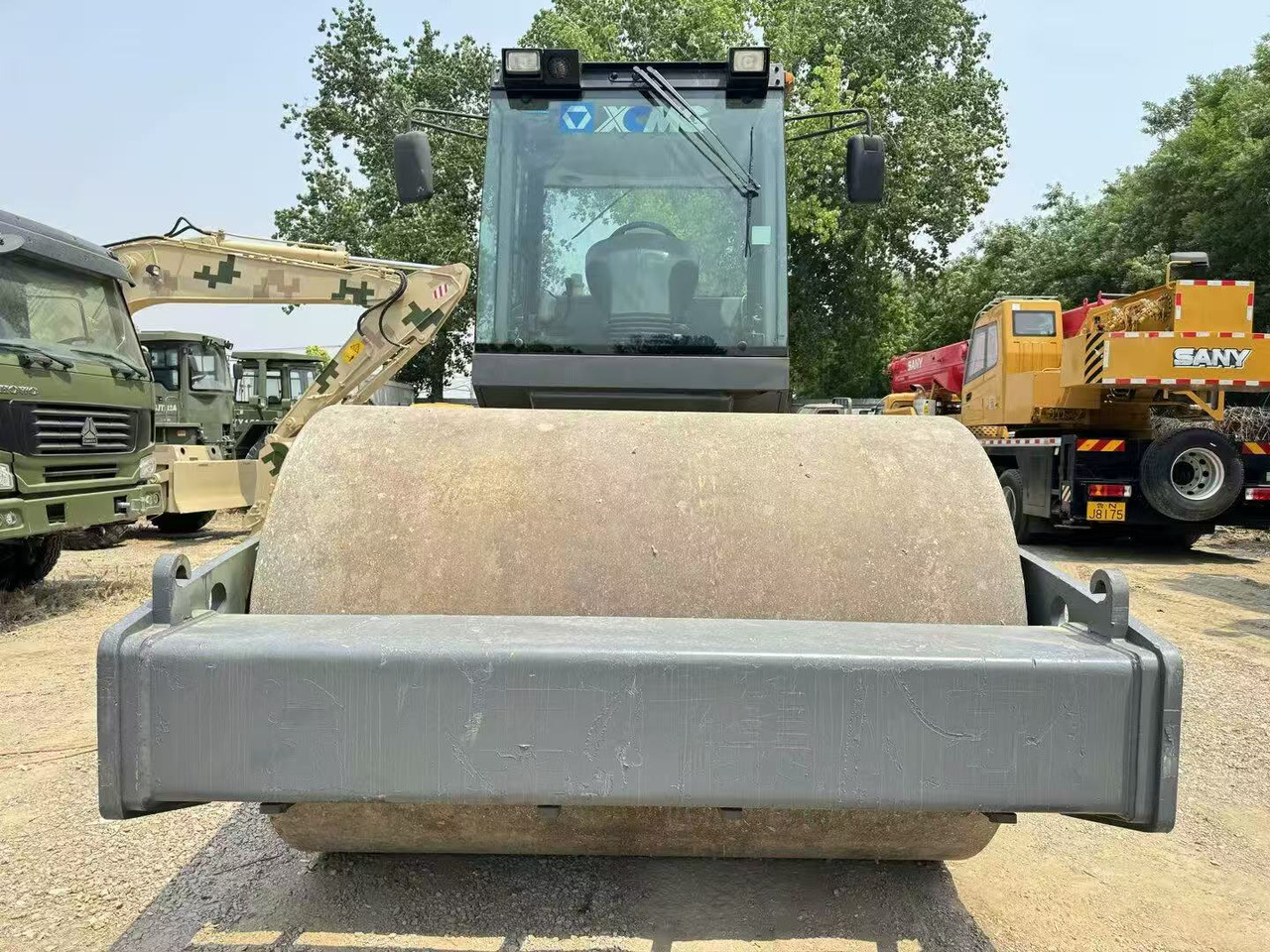 XCMG XS142J - Road roller: picture 4 XCMG XS142J - Road roller: picture 4
