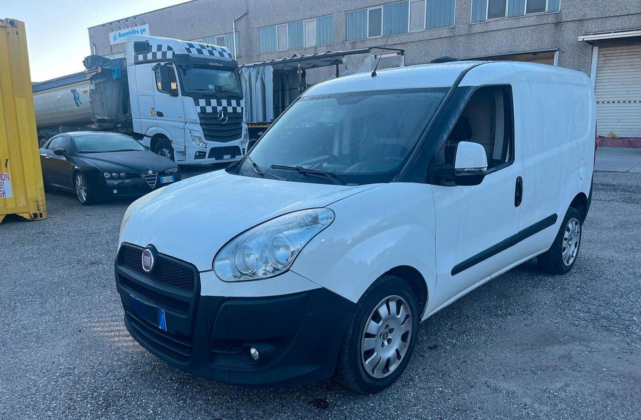 Fiat Doblò 1.3 Multijet 135 cv - Small van: picture 1 Fiat Doblò 1.3 Multijet 135 cv - Small van: picture 1