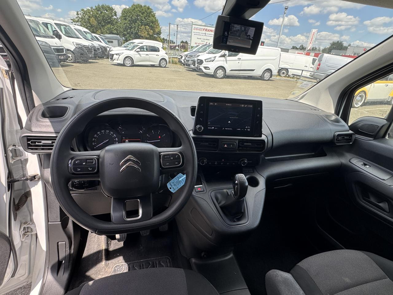 CITROEN berlingo M 650KG BLUEHDI 100 S&S DRIVER BVM5 - Panel van: picture 3 CITROEN berlingo M 650KG BLUEHDI 100 S&S DRIVER BVM5 - Panel van: picture 3