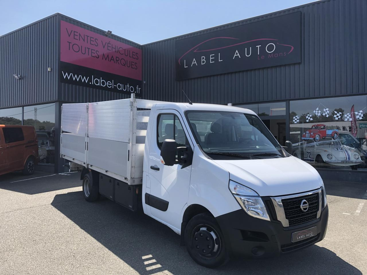 NISSAN INTERSTAR 3T5 2.3 DCI 165CH PLATEAU RIDELLES 4M50 - Flatbed van: picture 2 NISSAN INTERSTAR 3T5 2.3 DCI 165CH PLATEAU RIDELLES 4M50 - Flatbed van: picture 2