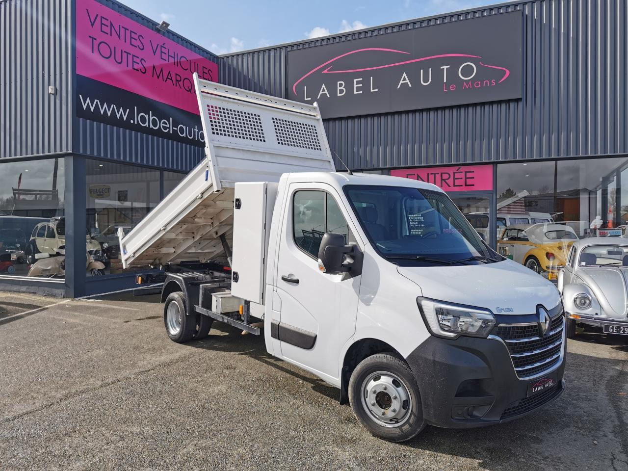 Renault Master BENNE COFFRE Confort R3500RJ L3 2.3 dCi 130CH - Tipper van: picture 3 Renault Master BENNE COFFRE Confort R3500RJ L3 2.3 dCi 130CH - Tipper van: picture 3