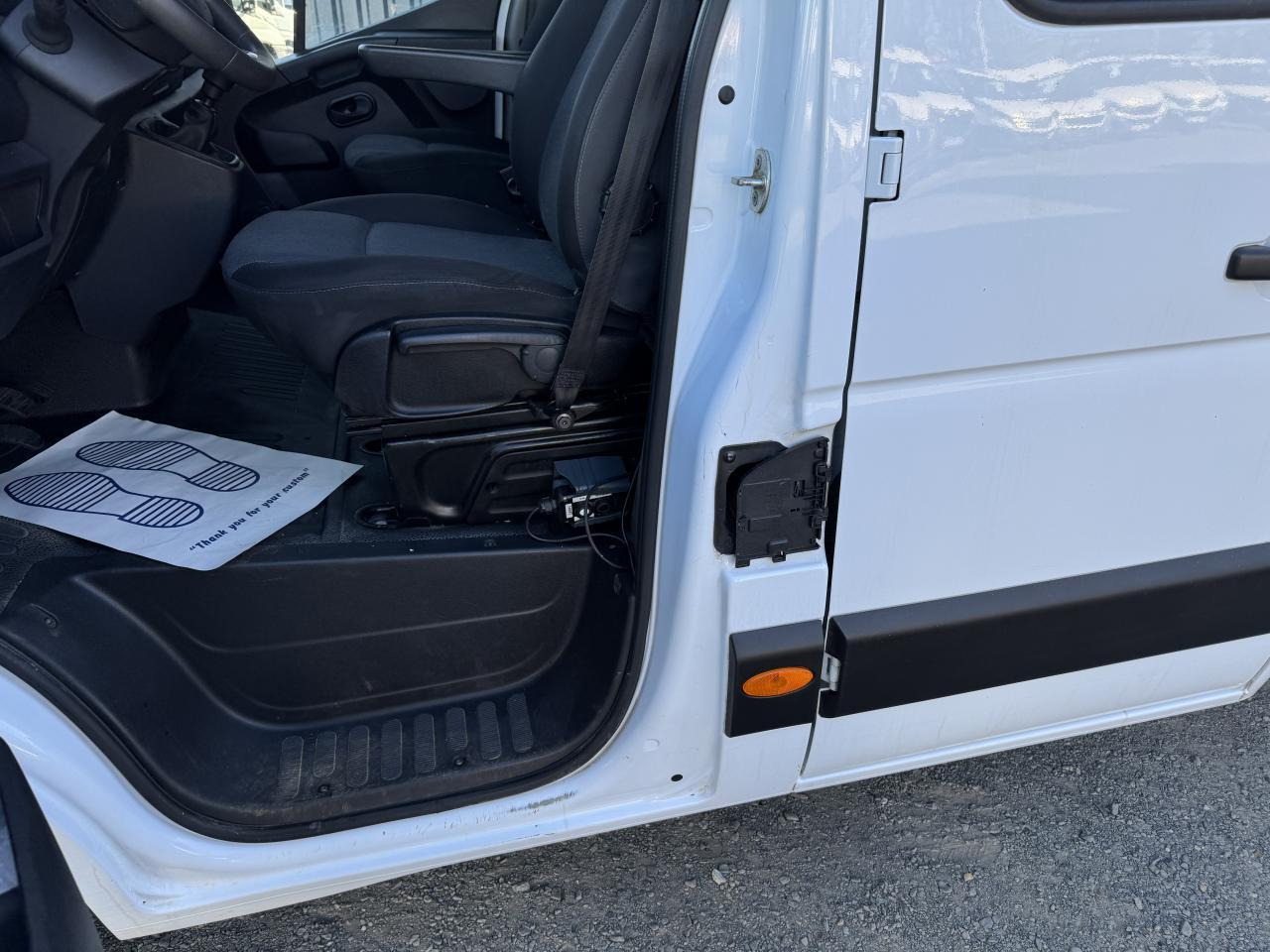Tipper van Renault Master combi RENAULT 3T5 BENNE + COFFRE RJ DOUBLE CABINE 6 PL 2.3 DCI 130 CH CONFORT + GPS + REGUL + CLIM: picture 12