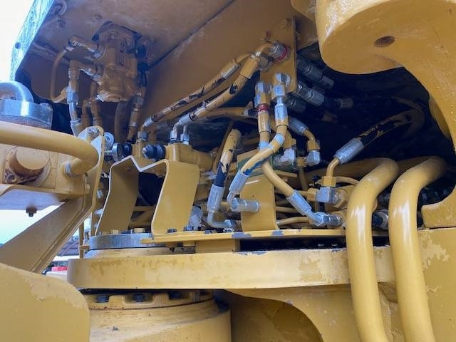 Wheel loader CAT 988 K: picture 16