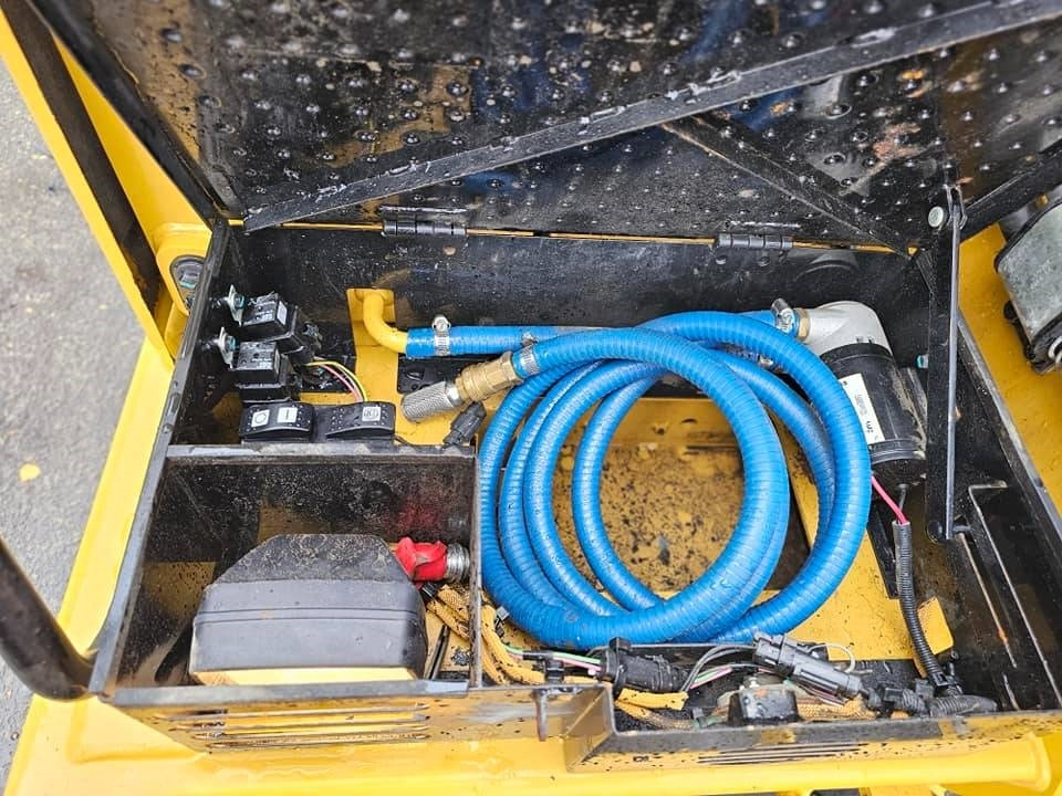 Crawler excavator CAT 307 E2: picture 32