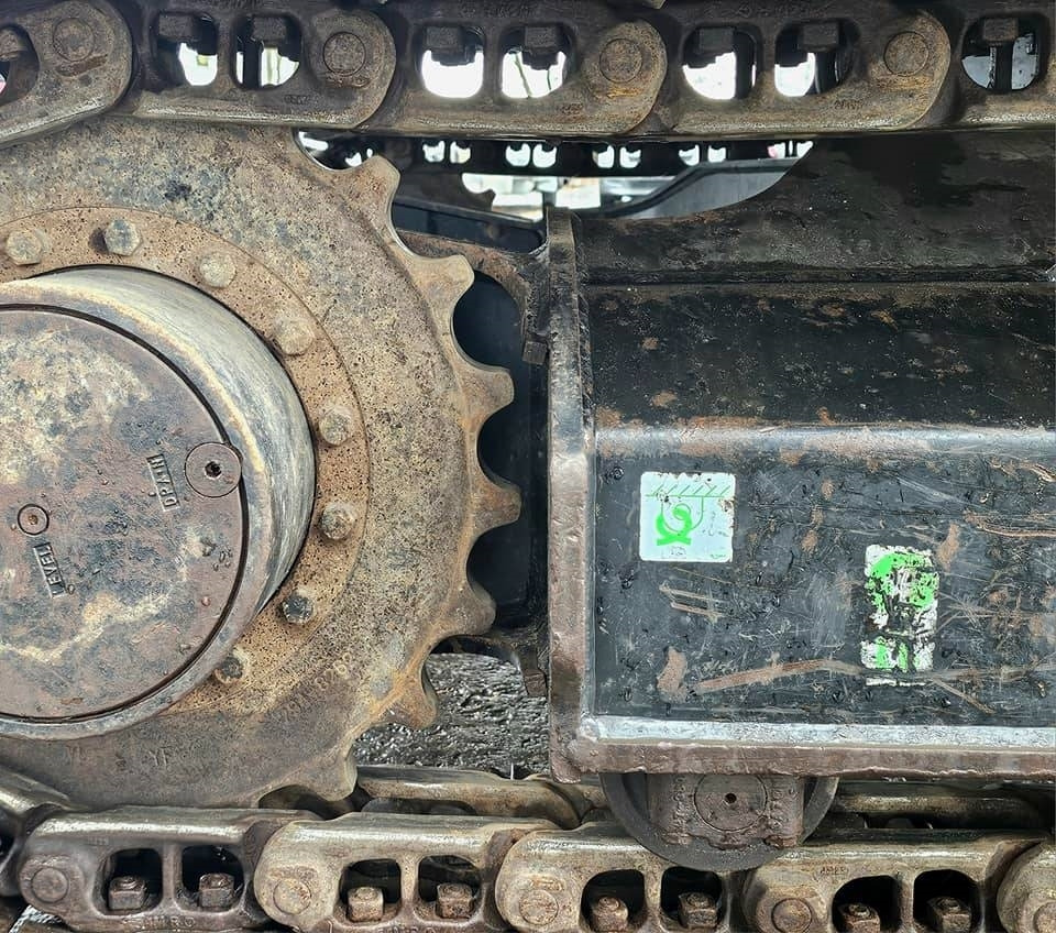 Crawler excavator CAT 307 E2: picture 26