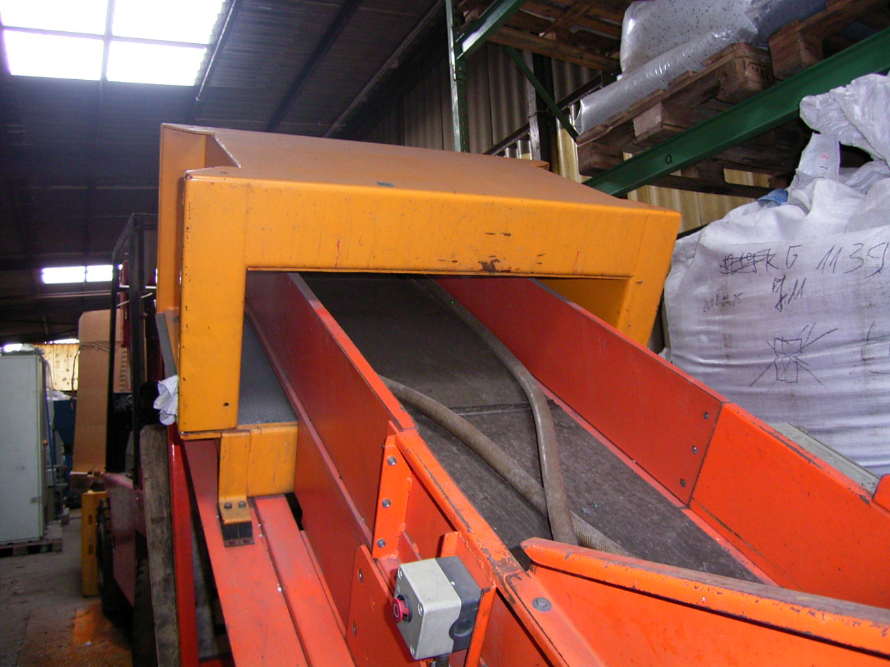 Förderband mit metalldetektor - Belt conveyor: picture 2 Förderband mit metalldetektor - Belt conveyor: picture 2