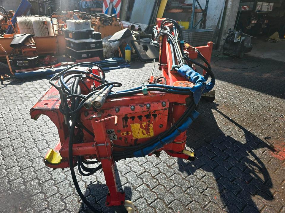 Dücker RSM 13 Randstreifenmäher Böschungsmäher Böschungsmulcher Bankettmäher passend für DUA 500 600 UNA 700 - Boom mower: picture 5 Dücker RSM 13 Randstreifenmäher Böschungsmäher Böschungsmulcher Bankettmäher passend für DUA 500 600 UNA 700 - Boom mower: picture 5