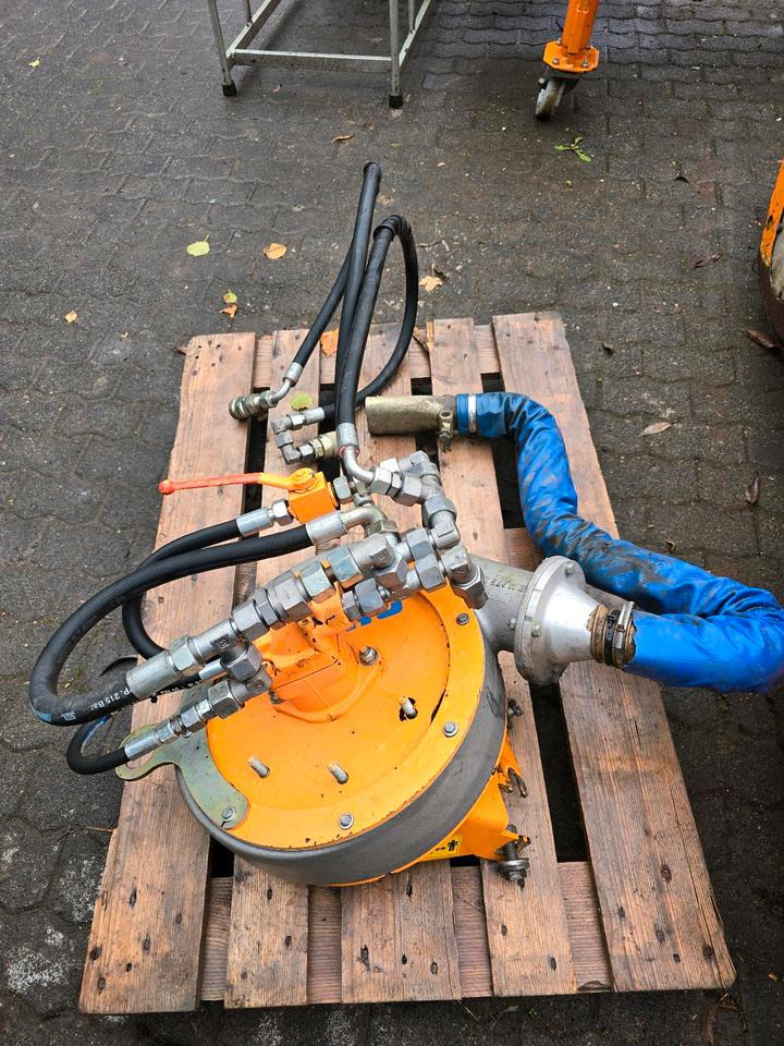Mulag Gebläse MKM 700 Mähausleger Böschungsmäher Böschungsmulcher FME 600 700 500 MFK 500 600 unimog Mercedes-Benz - Boom mower: picture 2 Mulag Gebläse MKM 700 Mähausleger Böschungsmäher Böschungsmulcher FME 600 700 500 MFK 500 600 unimog Mercedes-Benz - Boom mower: picture 2