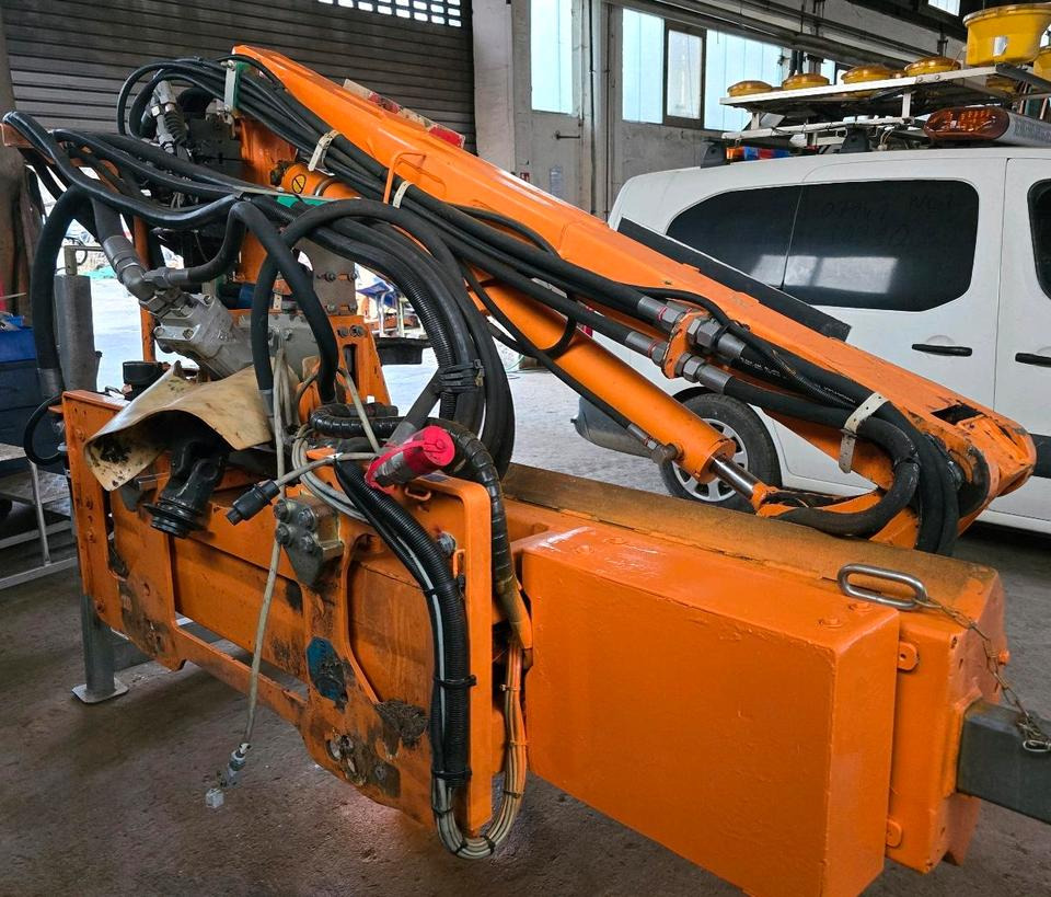 Mulag MFK 500 Mähausleger Böschungsmäher Böschungsmulcher Seitenmulcher 600 für Unimog 405 400 500 430 530 - Boom mower: picture 3 Mulag MFK 500 Mähausleger Böschungsmäher Böschungsmulcher Seitenmulcher 600 für Unimog 405 400 500 430 530 - Boom mower: picture 3