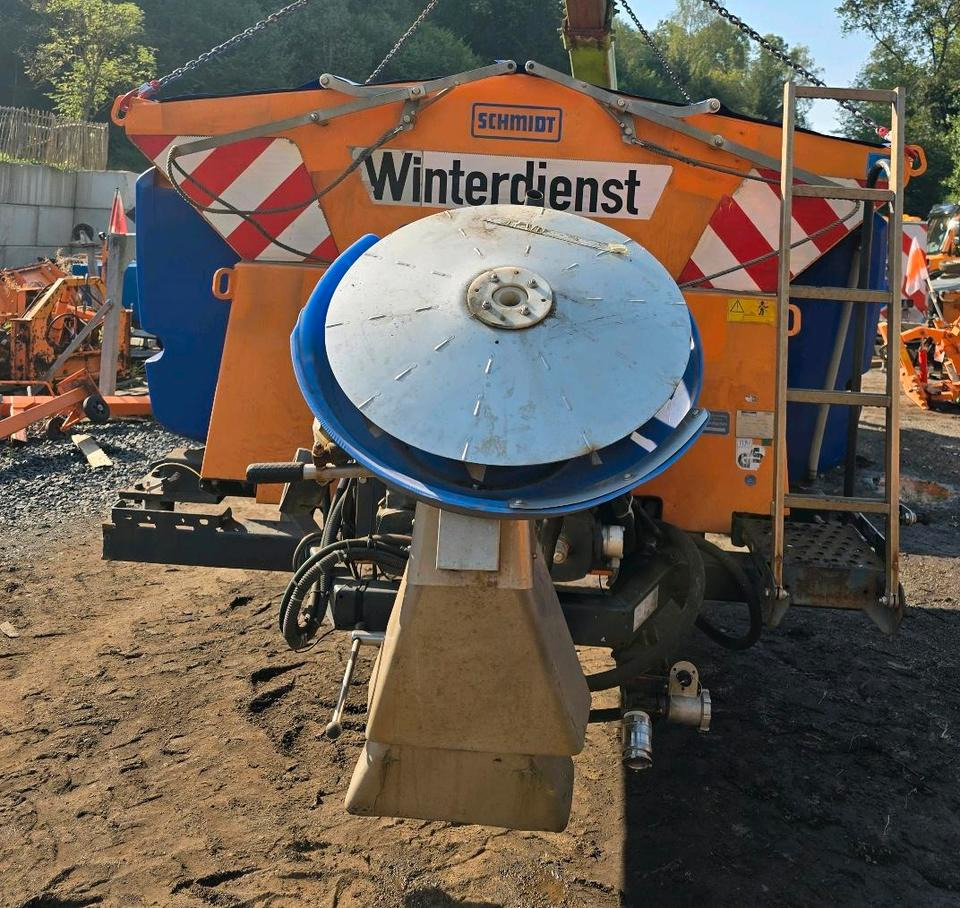 Schmidt Stratos Salzstreuer S44 4,4m3 für Unimog 405 U500 527 530 535 Aufbaustreuautomat Salzsilo Winterdienst Küpper-Weisser Epoke - Sand/ Salt spreader: picture 5 Schmidt Stratos Salzstreuer S44 4,4m3 für Unimog 405 U500 527 530 535 Aufbaustreuautomat Salzsilo Winterdienst Küpper-Weisser Epoke - Sand/ Salt spreader: picture 5