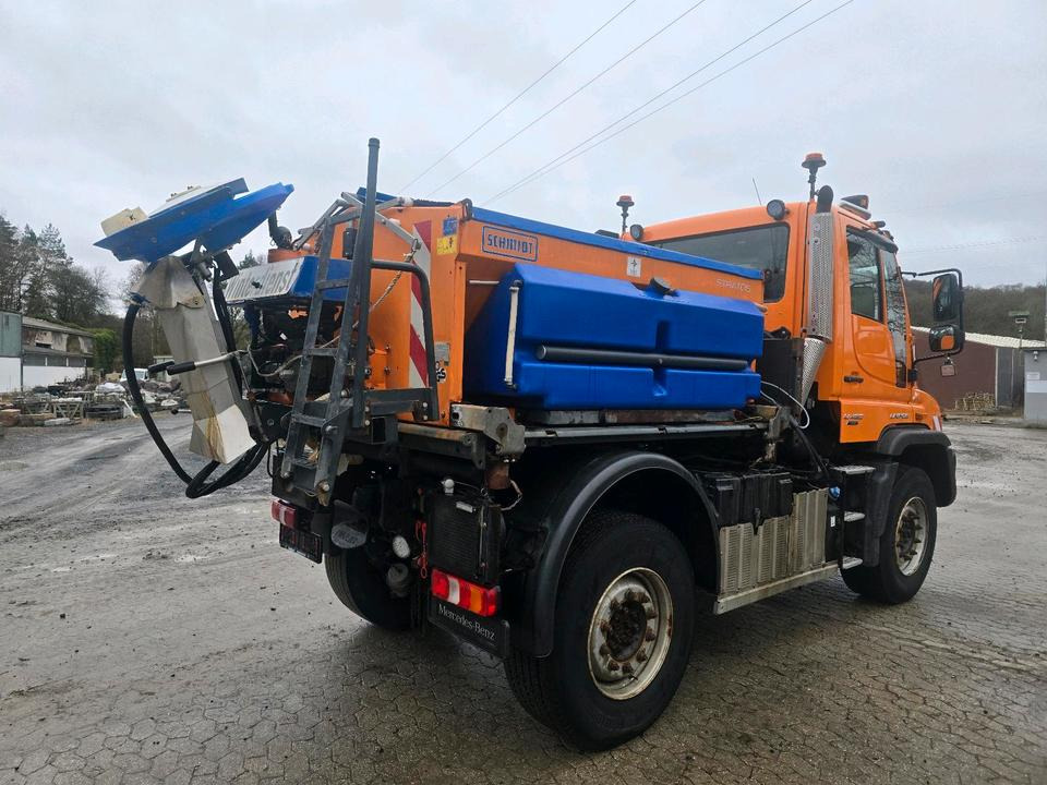 Unimog U 430 EAS Easy-Drive Variopilot U527 535 430 427 423 Mercedes-Benz 405 UGE UGN Hydrostat - Snow removal vehicle: picture 4 Unimog U 430 EAS Easy-Drive Variopilot U527 535 430 427 423 Mercedes-Benz 405 UGE UGN Hydrostat - Snow removal vehicle: picture 4