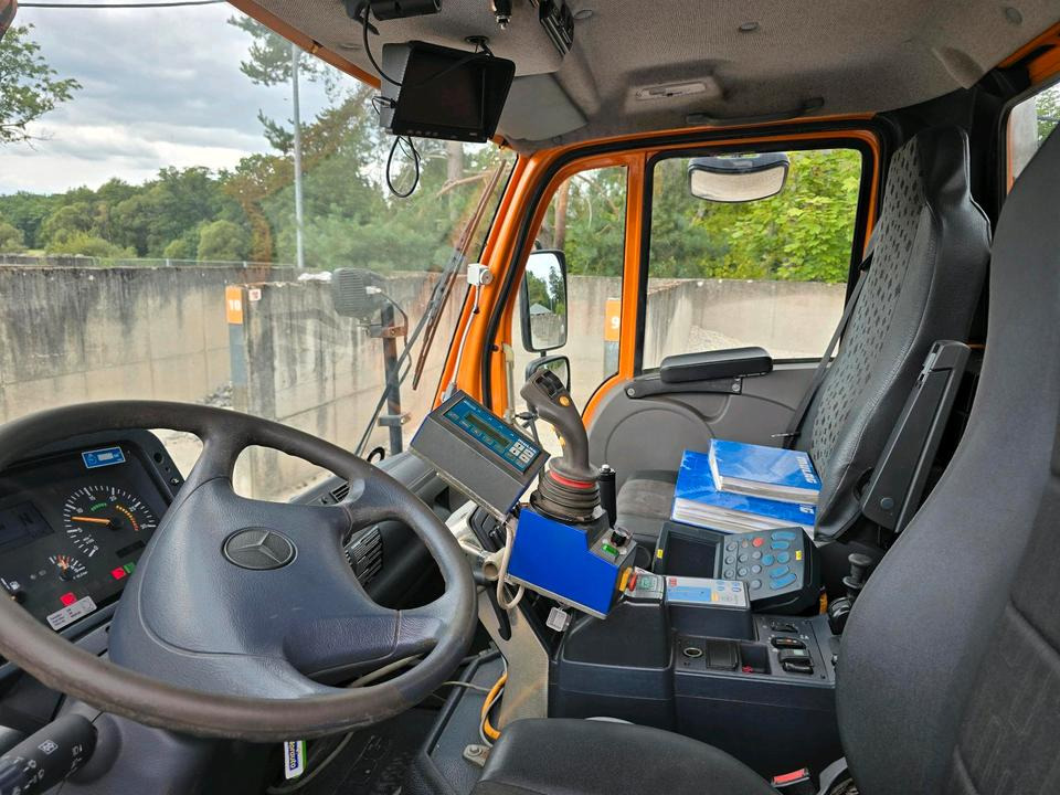 Snow removal vehicle Unimog U400 2013 405/10 405/12 NKS-Z-UGN-43K Bluetec 5 Mercedes-Benz  UGE UGN Mulag MKM700 Mähausleger Böschungsmäher Böschungsmulcher Küpper-Weisser IMS Salzstreuer: picture 14