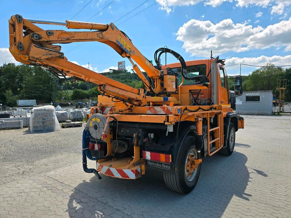 Unimog U400 405/12 6-Zylinder mit Mulag Böschungsmäher Böschungsmulcher Frontmäher Randstreifenmäher Mercedes-Benz U 400 300 500 - Snow removal vehicle: picture 4 Unimog U400 405/12 6-Zylinder mit Mulag Böschungsmäher Böschungsmulcher Frontmäher Randstreifenmäher Mercedes-Benz U 400 300 500 - Snow removal vehicle: picture 4