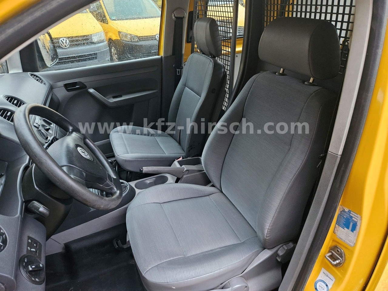 Volkswagen Caddy 2.0SDI*2xSchiebetüre*1.Hand* - Small van: picture 3 Volkswagen Caddy 2.0SDI*2xSchiebetüre*1.Hand* - Small van: picture 3