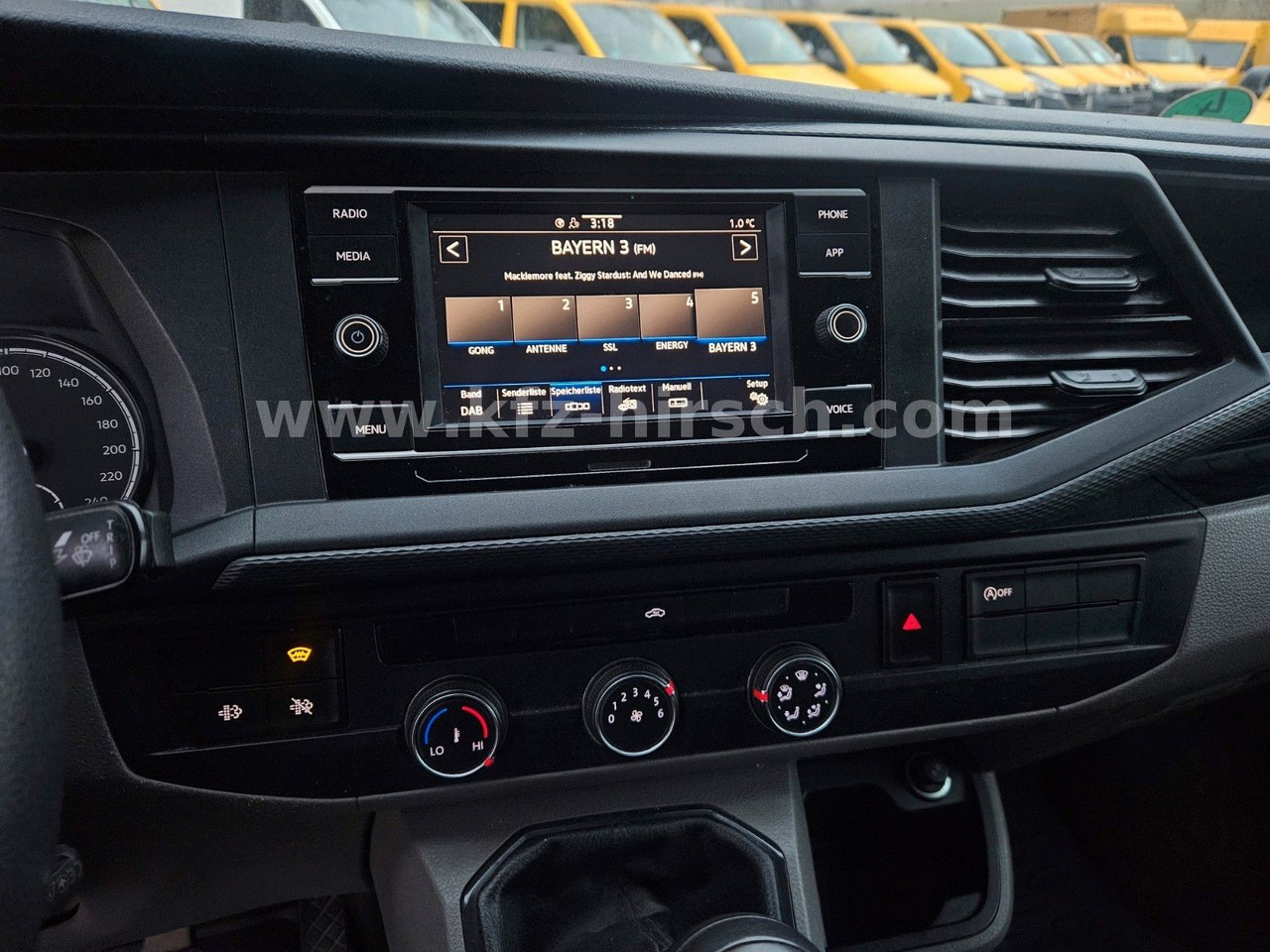 Passenger van Volkswagen T6.1 Transporter LANG MAXI 2xSchiebetüre Camera: picture 12