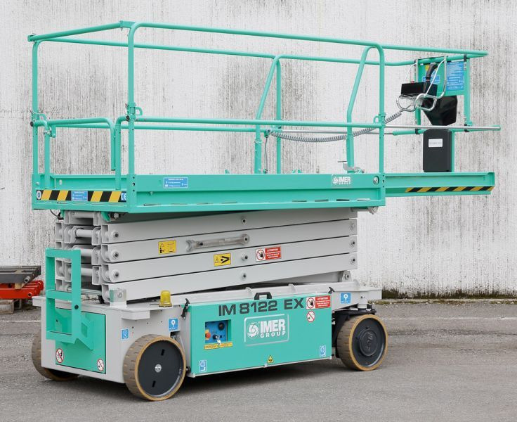 IMER GROUP Seria IM 122 Nowy podnośnik nożycowy elektryczny - Scissor lift: picture 1 IMER GROUP Seria IM 122 Nowy podnośnik nożycowy elektryczny - Scissor lift: picture 1