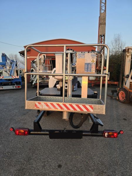 Isuzu D-Max 4x4 podnośnik koszowy 16 m Comet New Eurosky - Truck mounted aerial platform: picture 3 Isuzu D-Max 4x4 podnośnik koszowy 16 m Comet New Eurosky - Truck mounted aerial platform: picture 3