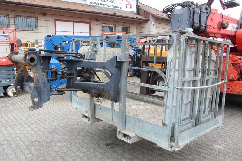 Telescopic handler Ładowarka 4x4 obrotowa teleskopowa Manitou MRT 2150 Privilege: picture 6