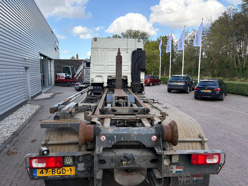 DAF XF 440 6x2 / VDL 21 TON / AFNET SYSTEEM / DUBBELLUCHT SLEPER / APK - TUV JUNI 2026 / - Hook lift truck: picture 4 DAF XF 440 6x2 / VDL 21 TON / AFNET SYSTEEM / DUBBELLUCHT SLEPER / APK - TUV JUNI 2026 / - Hook lift truck: picture 4
