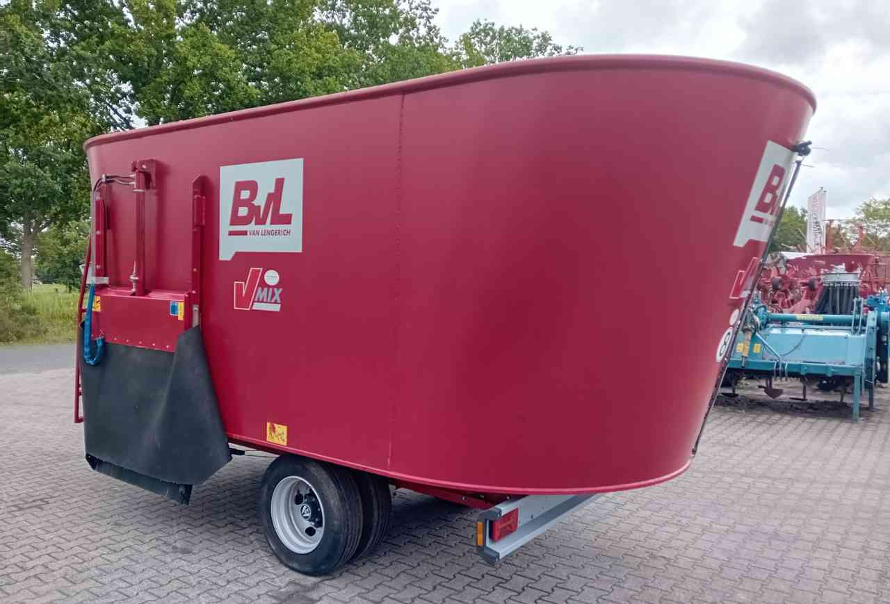 BVL V-Mix Plus 22-2S Voermengwagen Voermachines - Forage mixer wagon: picture 3 BVL V-Mix Plus 22-2S Voermengwagen Voermachines - Forage mixer wagon: picture 3