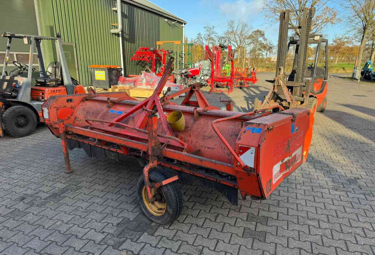 Grimme KS3000 - Haulm topper: picture 2 Grimme KS3000 - Haulm topper: picture 2