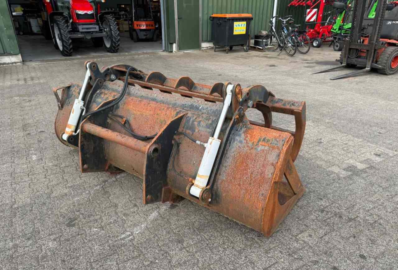 Manitou 240 pelikaanbak kuilbak mestbak - Silage equipment: picture 3 Manitou 240 pelikaanbak kuilbak mestbak - Silage equipment: picture 3