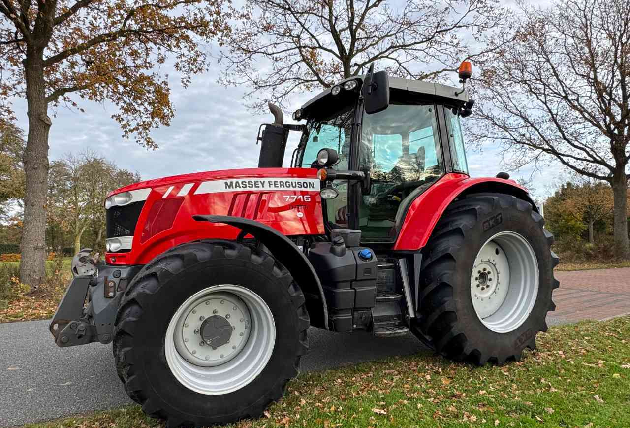 Massey Ferguson 7716 Dyna-6 Essential *Verkocht/sold* - Farm tractor: picture 1 Massey Ferguson 7716 Dyna-6 Essential *Verkocht/sold* - Farm tractor: picture 1