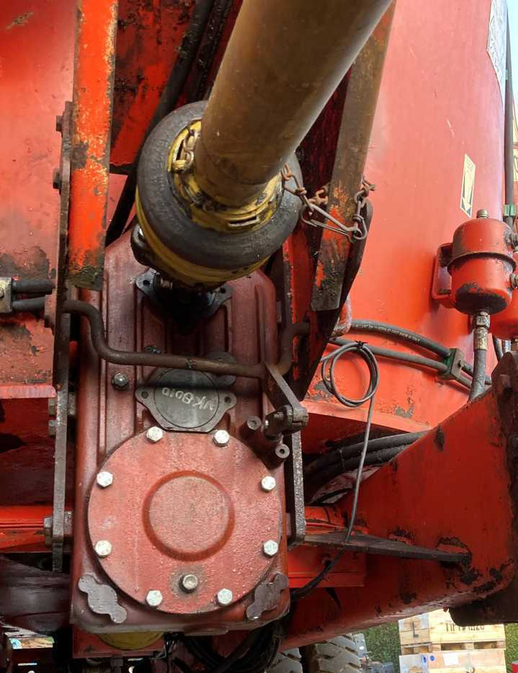 Forage mixer wagon Peecon VME 200 Voermengwagen Voermachines: picture 8