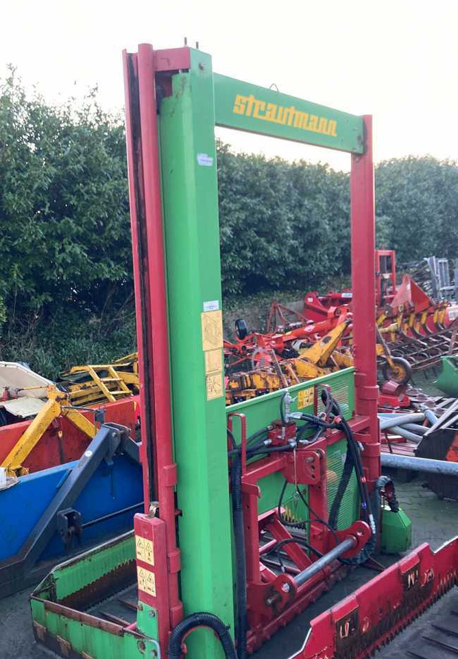 Strautmann HQ 3800 kuilsnijder voermachines - Silage equipment: picture 5 Strautmann HQ 3800 kuilsnijder voermachines - Silage equipment: picture 5