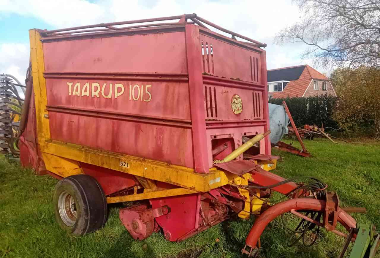 Taarup 1015 - Self-loading wagon: picture 2 Taarup 1015 - Self-loading wagon: picture 2