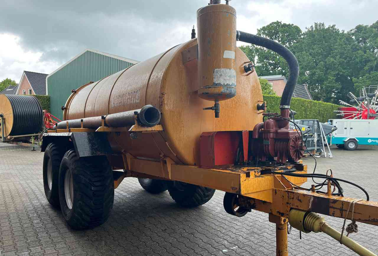 Veenhuis 8000 liter tank mestverwerking tank watertank - Slurry tanker: picture 4 Veenhuis 8000 liter tank mestverwerking tank watertank - Slurry tanker: picture 4