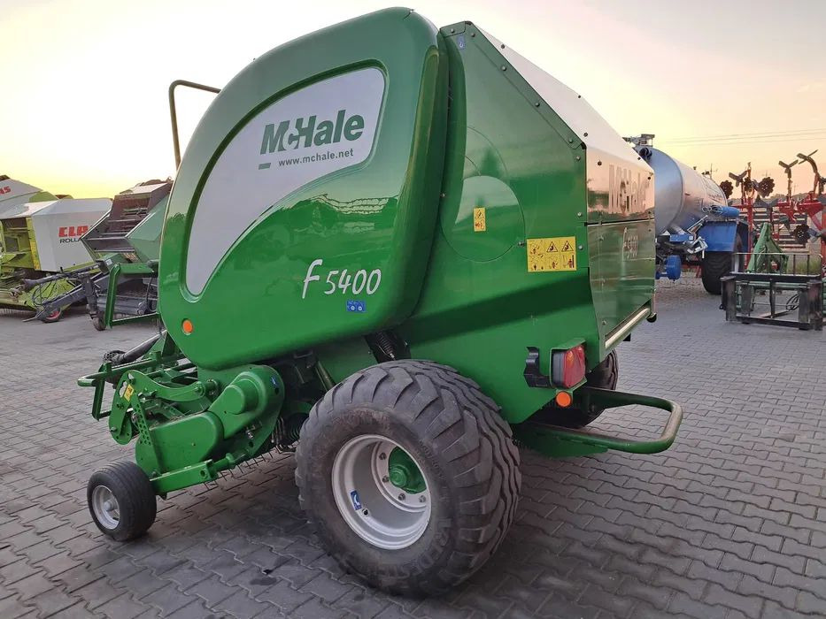 Mchale 5400C - Round baler: picture 4 Mchale 5400C - Round baler: picture 4