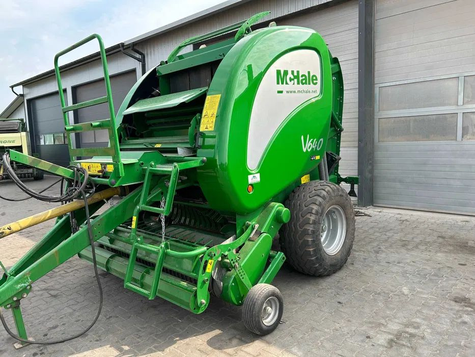 Mchale V640 - Round baler: picture 2 Mchale V640 - Round baler: picture 2