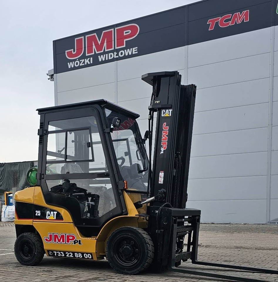 CAT GP 25 NT - LPG forklift: picture 3 CAT GP 25 NT - LPG forklift: picture 3