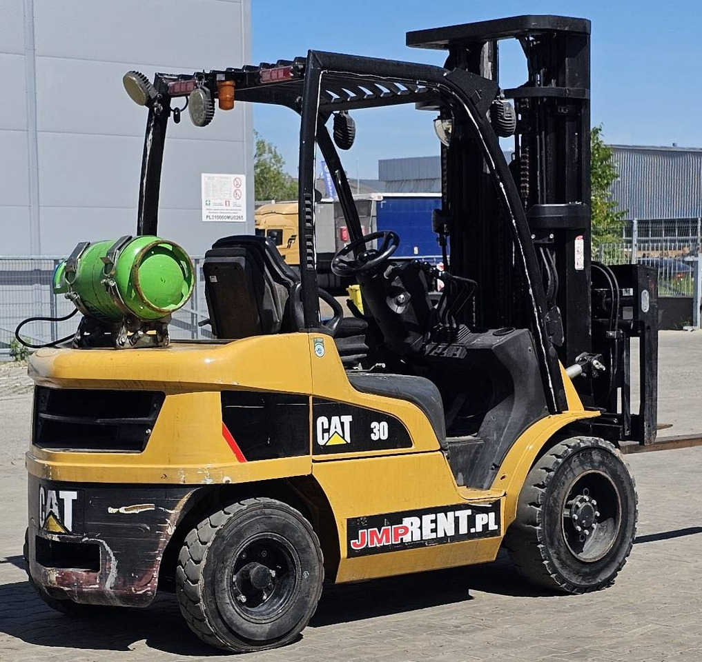 LPG forklift CAT GP 30 N: picture 11