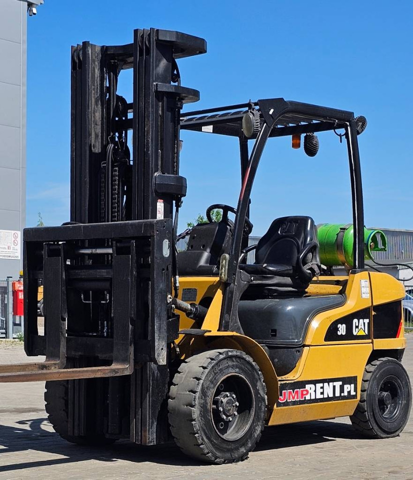LPG forklift CAT GP 30 N: picture 6