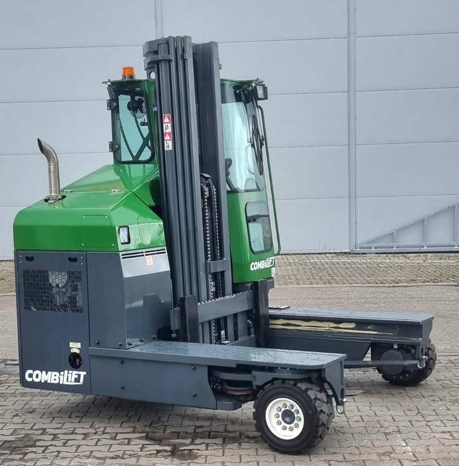 Combilift C 4000 MK4 DIESEL - 4-way reach truck: picture 4 Combilift C 4000 MK4 DIESEL - 4-way reach truck: picture 4