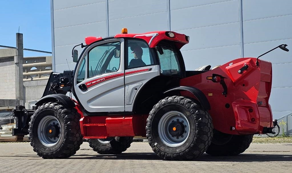 Telescopic handler Manitou MLT 961 145 V + L JD ST4 S1 ELITE: picture 8