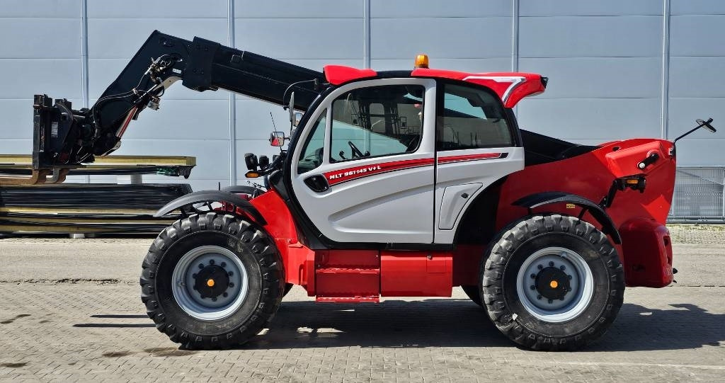 Telescopic handler Manitou MLT 961 145 V + L JD ST4 S1 ELITE: picture 12