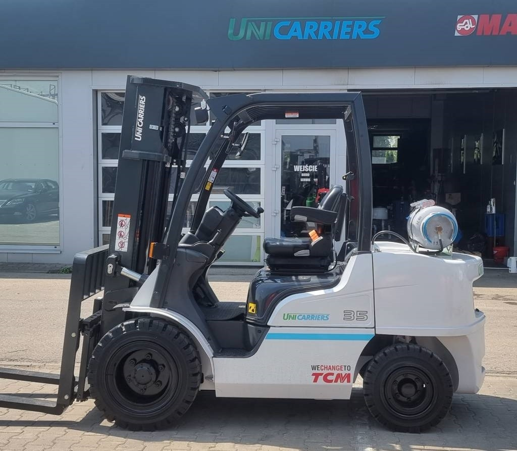 UniCarriers U2D2A35 FG35NT  - LPG forklift: picture 3 UniCarriers U2D2A35 FG35NT  - LPG forklift: picture 3