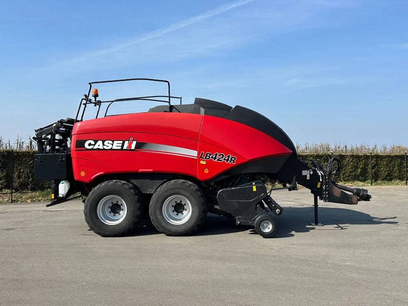 Case IH LB424R - Agricultural machinery: picture 2 Case IH LB424R - Agricultural machinery: picture 2