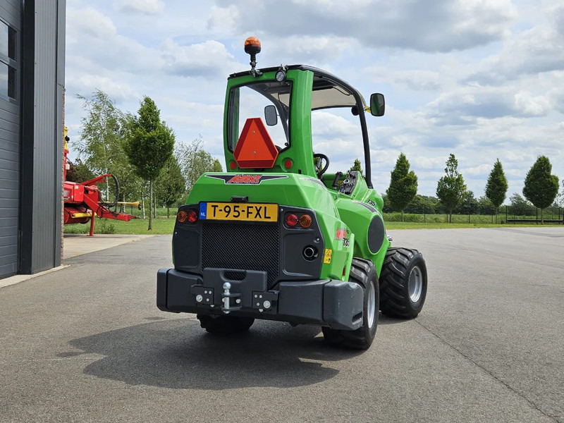 Avant 735 TDL + mini-shovel - Compact track loader: picture 5 Avant 735 TDL + mini-shovel - Compact track loader: picture 5