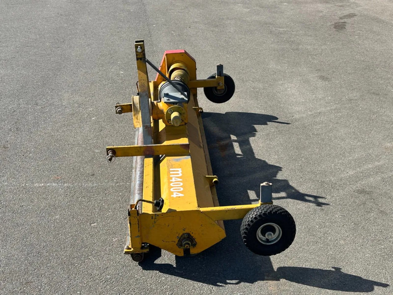 Diversen Verticuteermachine M4004 - Garden tiller: picture 4 Diversen Verticuteermachine M4004 - Garden tiller: picture 4