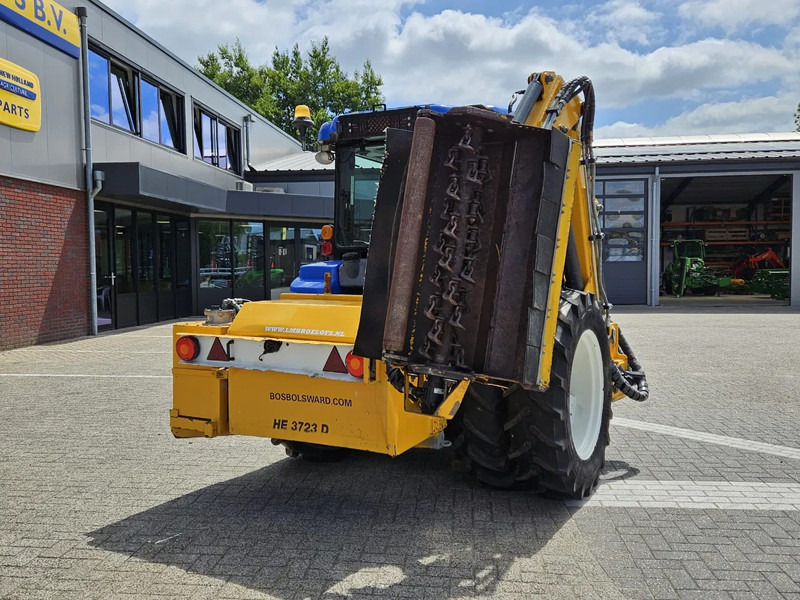 New Holland Boomer 3050 met Bos Maaiarm - Compact tractor: picture 5 New Holland Boomer 3050 met Bos Maaiarm - Compact tractor: picture 5