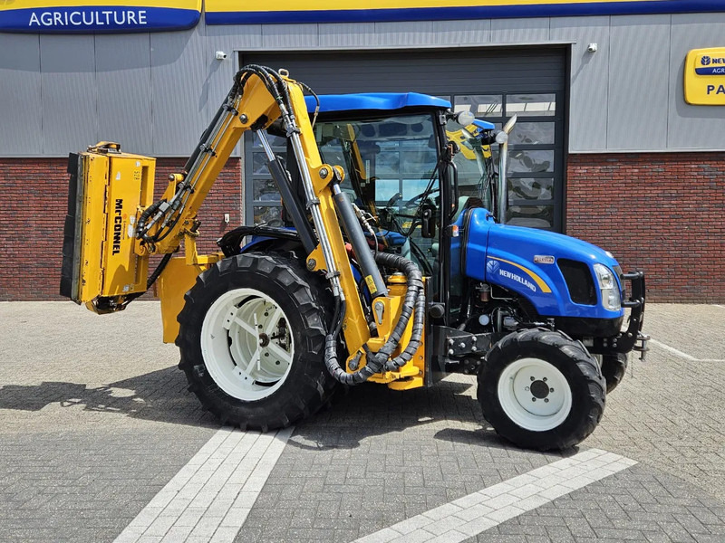 New Holland Boomer 3050 met Bos Maaiarm - Compact tractor: picture 2 New Holland Boomer 3050 met Bos Maaiarm - Compact tractor: picture 2