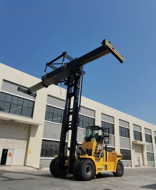 NEW KALMAR 40 TON Maxus Cummins Container Forklift | НОВИЙ KALMAR 40 ТОН Maxus Cummins візок для контейнерів вилковий - Container handler: picture 2 NEW KALMAR 40 TON Maxus Cummins Container Forklift | НОВИЙ KALMAR 40 ТОН Maxus Cummins візок для контейнерів вилковий - Container handler: picture 2