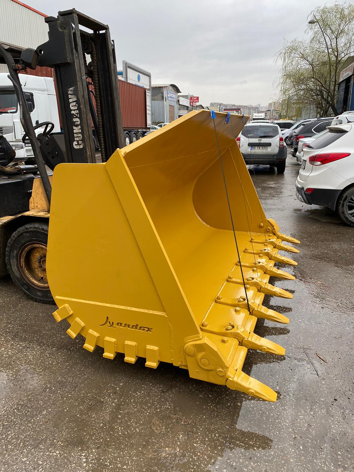 CAT 950 - Loader bucket for Loader: picture 2 CAT 950 - Loader bucket for Loader: picture 2